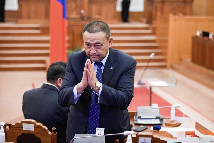 Б.Чойжилсүрэн өөрөө хүсэлтээрээ огцорч магадгүй