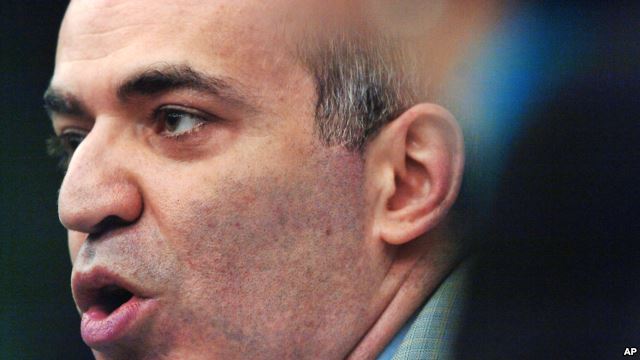 Г.Каспаров: -“Путины Украинд явуулж буй дайны тухай бүх үнэнийг Б.Немцов дэлгэх байсан юм