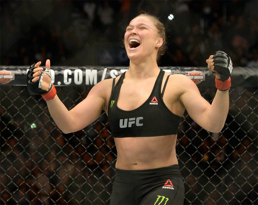 UFC 184-ын аварга Ronda Rousey өөрийн тоглосон “Expendables 3” киноны нээлтийн үеэр