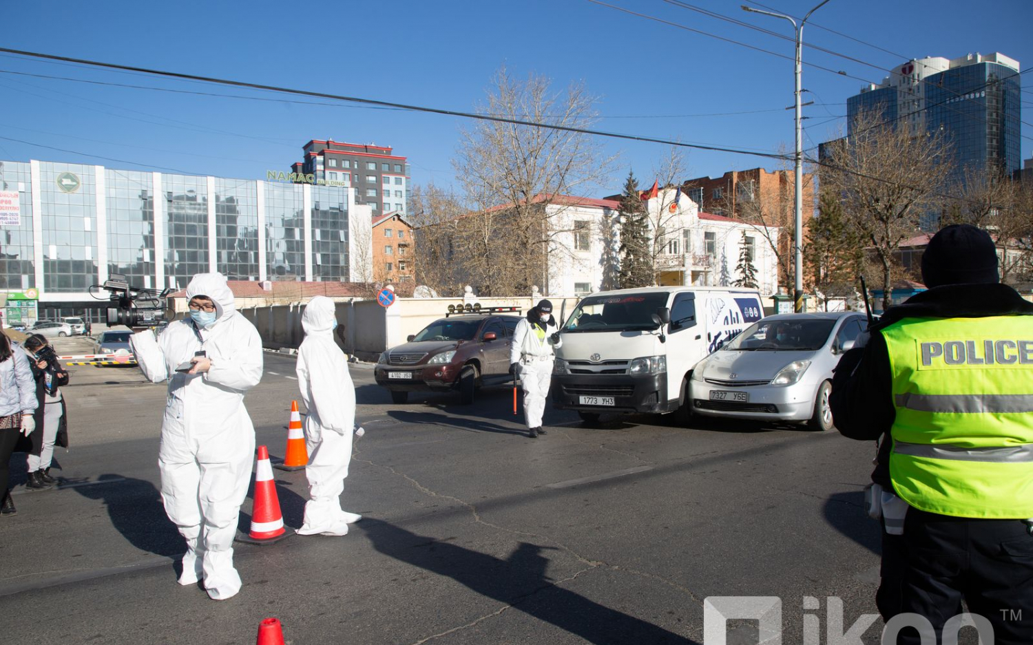 Хувийн тээврийн хэрэгсэл болон иргэдийн зорчих хөдөлгөөнд хязгаарлалт тогтоолоо