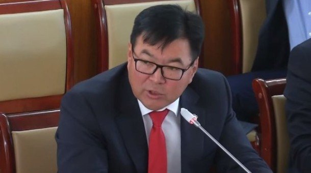 Ц.Ананбазар чуулганы хуралдааныг хамгийн олон удаа тасалжээ