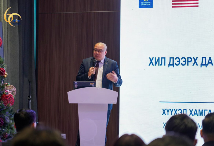 ХИЛ ДЭЭРХ ДАМЖИН ӨНГӨРӨХ АЖИГЛАЛТЫН ТАЙЛАНГИЙН ХУРАЛ БОЛЛОО