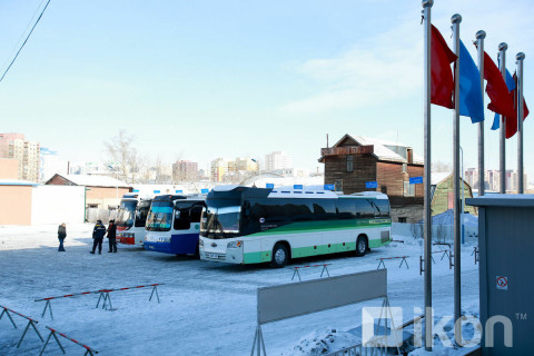 “Өмнөговь аймаг руу хот хоорондын зорчигч тээврийн автобус явж эхэлсэн“